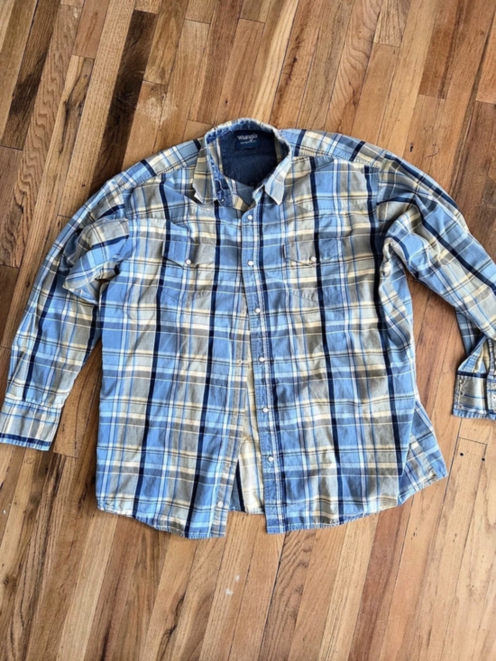 Wrangler Plaid Snap-Front Shirt in Blue & Yellow